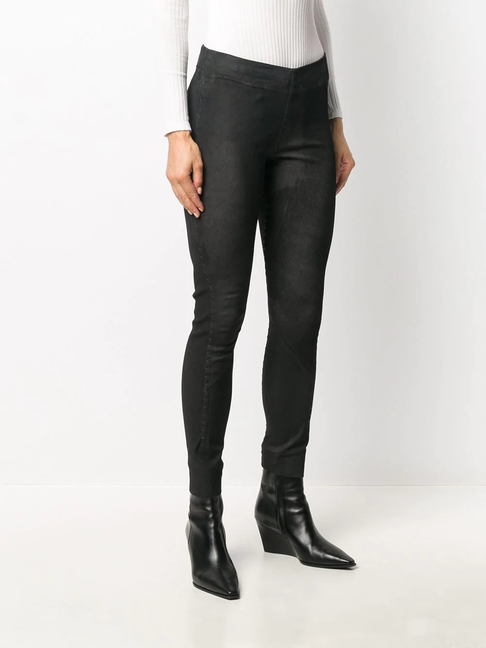 Precise leather trousers  - 3