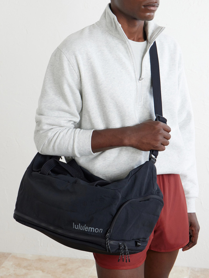 Recycled-Shell Duffle Bag 4