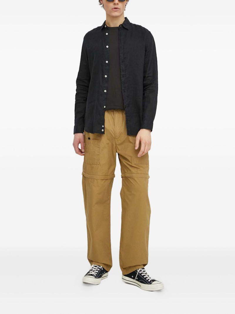 Levi's pocket trousers outlook