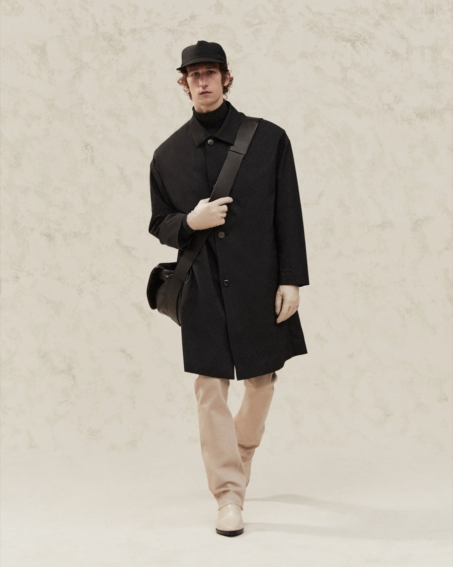 Lightweight Merino Turtleneck - 5