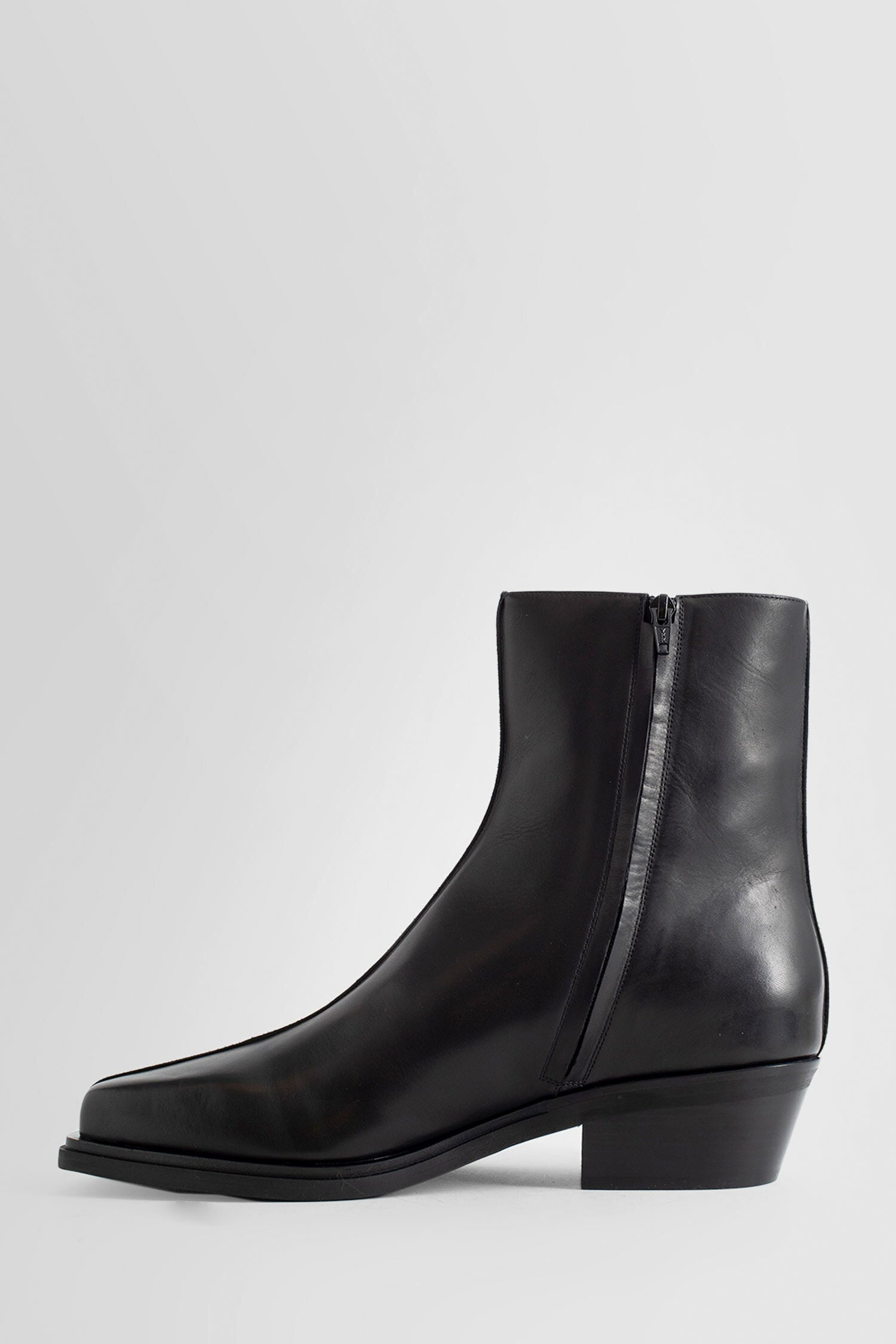 Y/PROJECT MAN BLACK BOOTS - 4