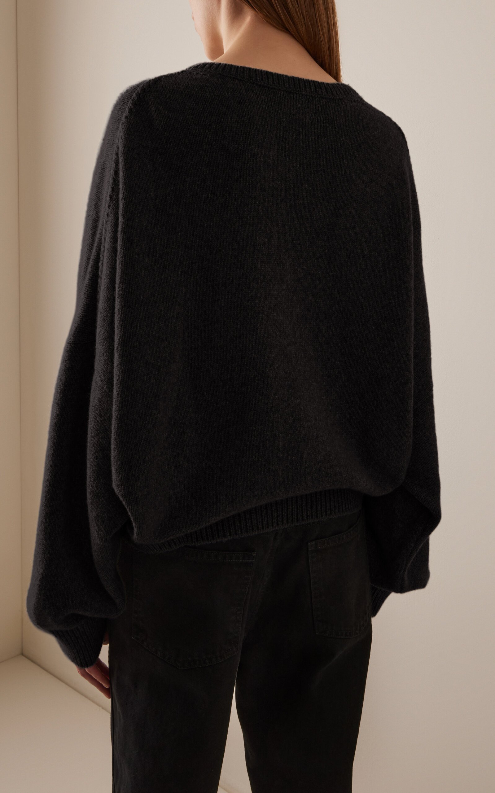 Wolfe Oversized Knit Cashmere Sweater black - 4