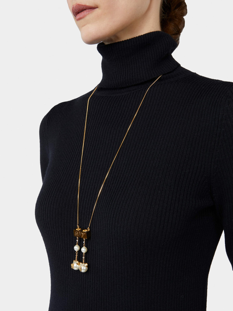 Roger Vivier Pearl Cat Airpods Necklace in Metal outlook