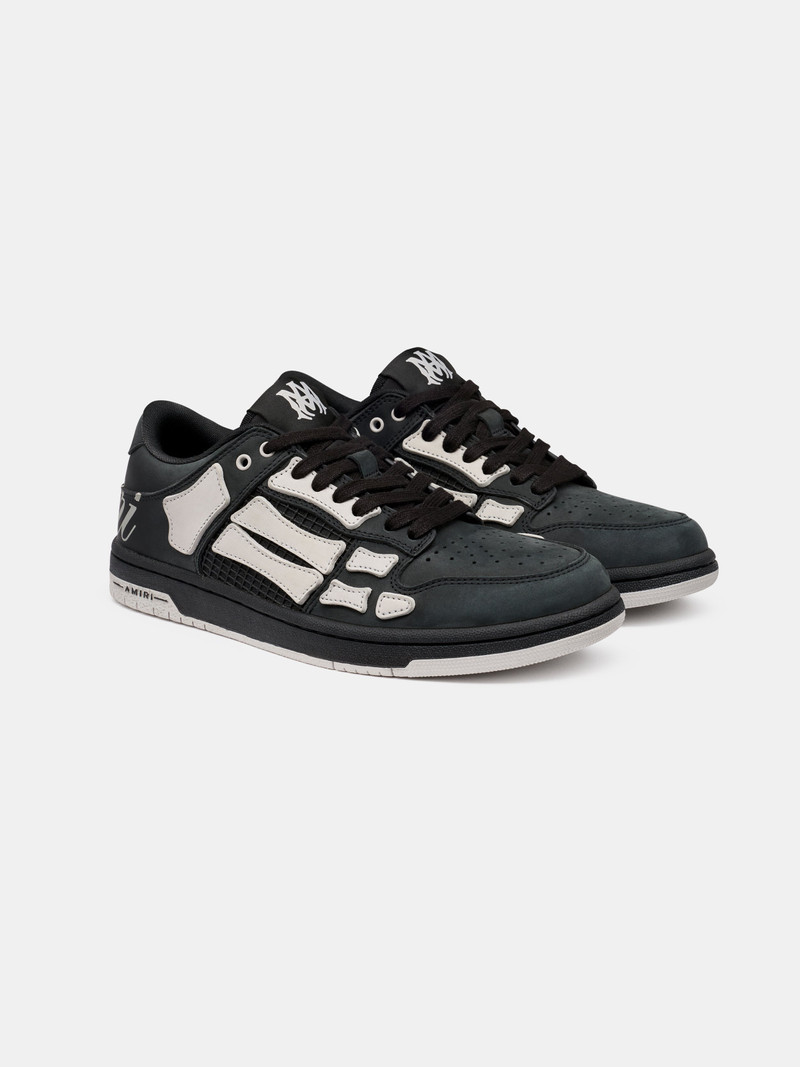 AMIRI SCRIPT SKEL TOP LOW outlook