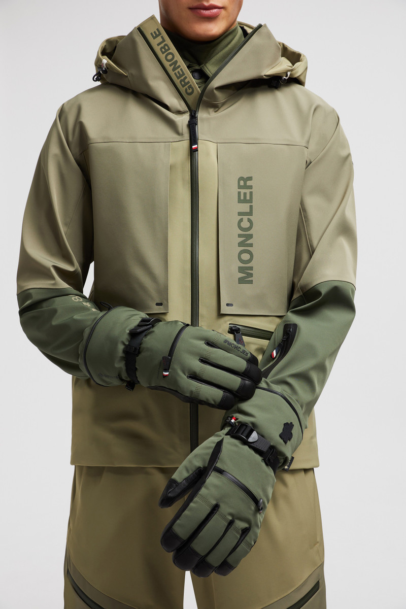 Moncler Grenoble Padded Gloves outlook