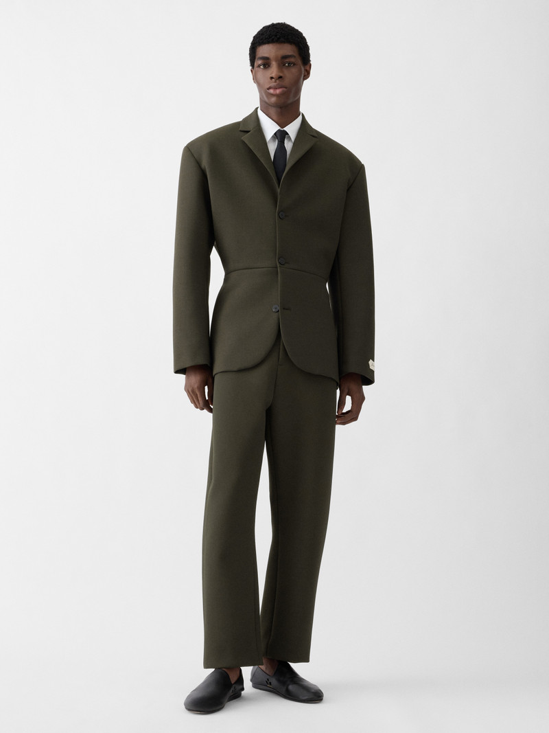 JACQUEMUS The Gardian jacket outlook