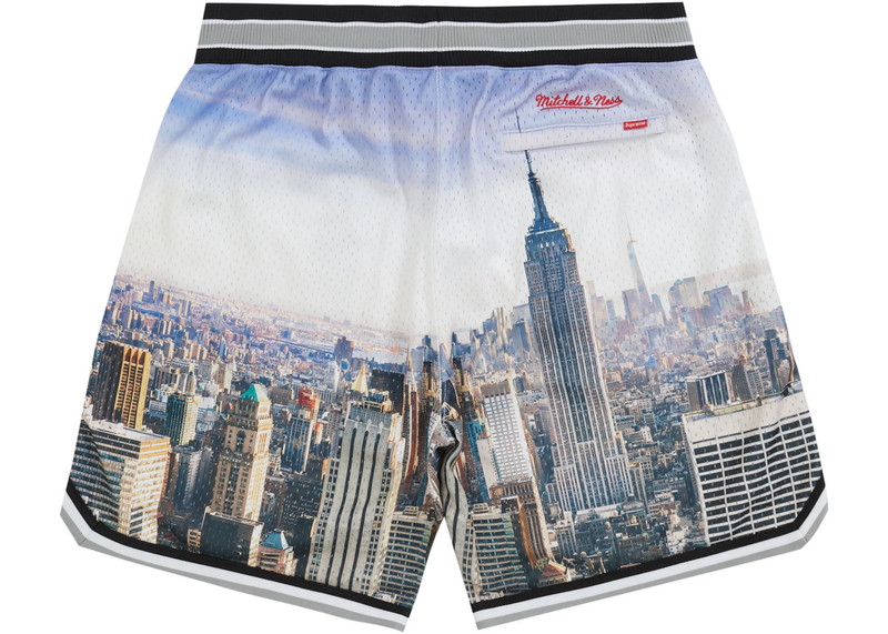 Supreme Supreme Mitchell & Ness Basketball Short Skyline outlook