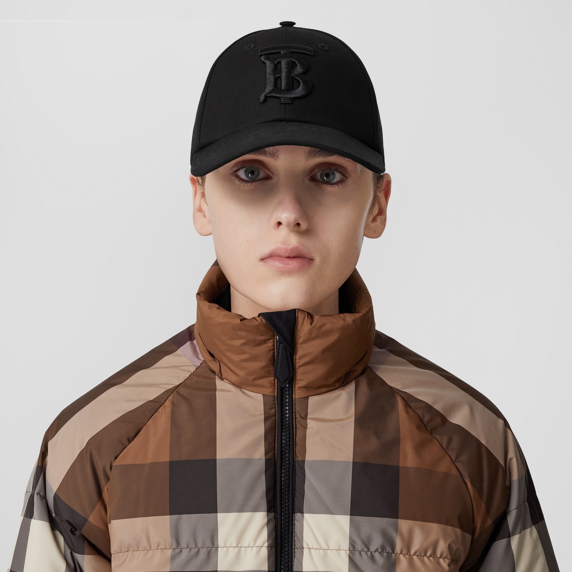 Detachable Hood Check Puffer Jacket - 3
