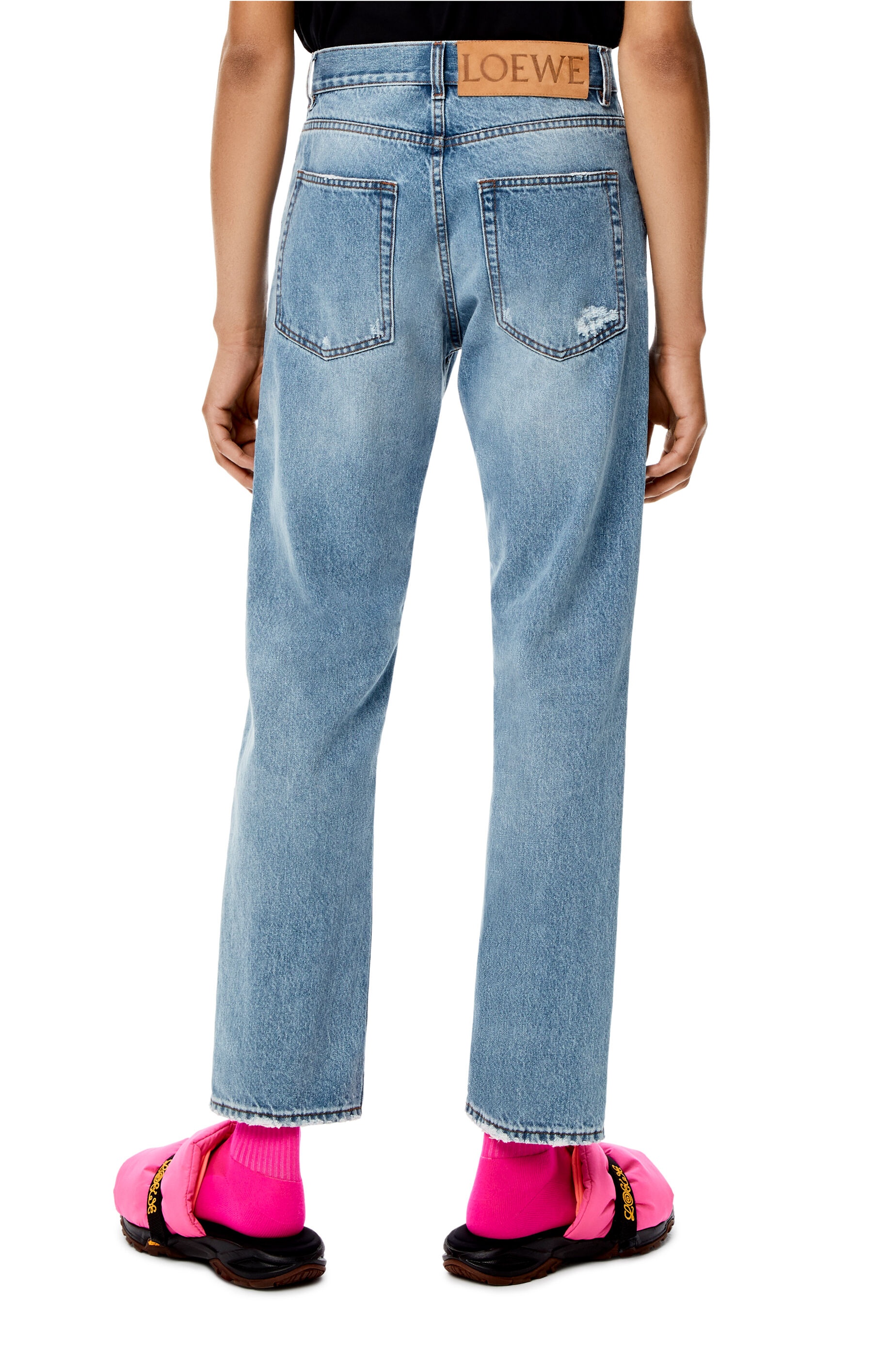Tapered light wash jeans in cotton - 4