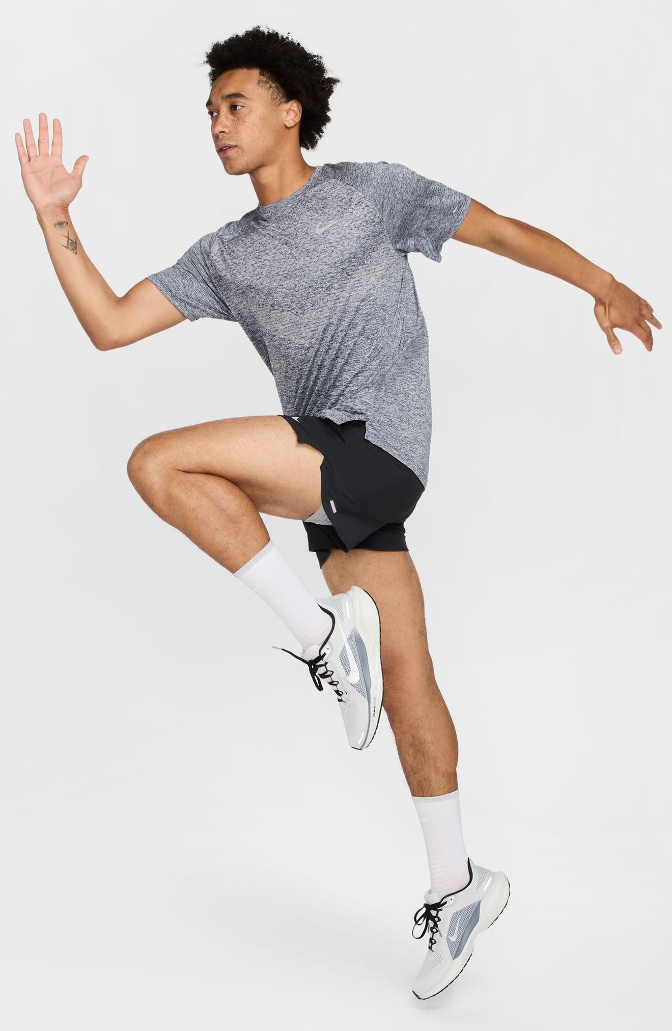 Nike Stride Dri-FIT ADV Running T-Shirt in Thunder Blue/Heather at Nordstrom - 4