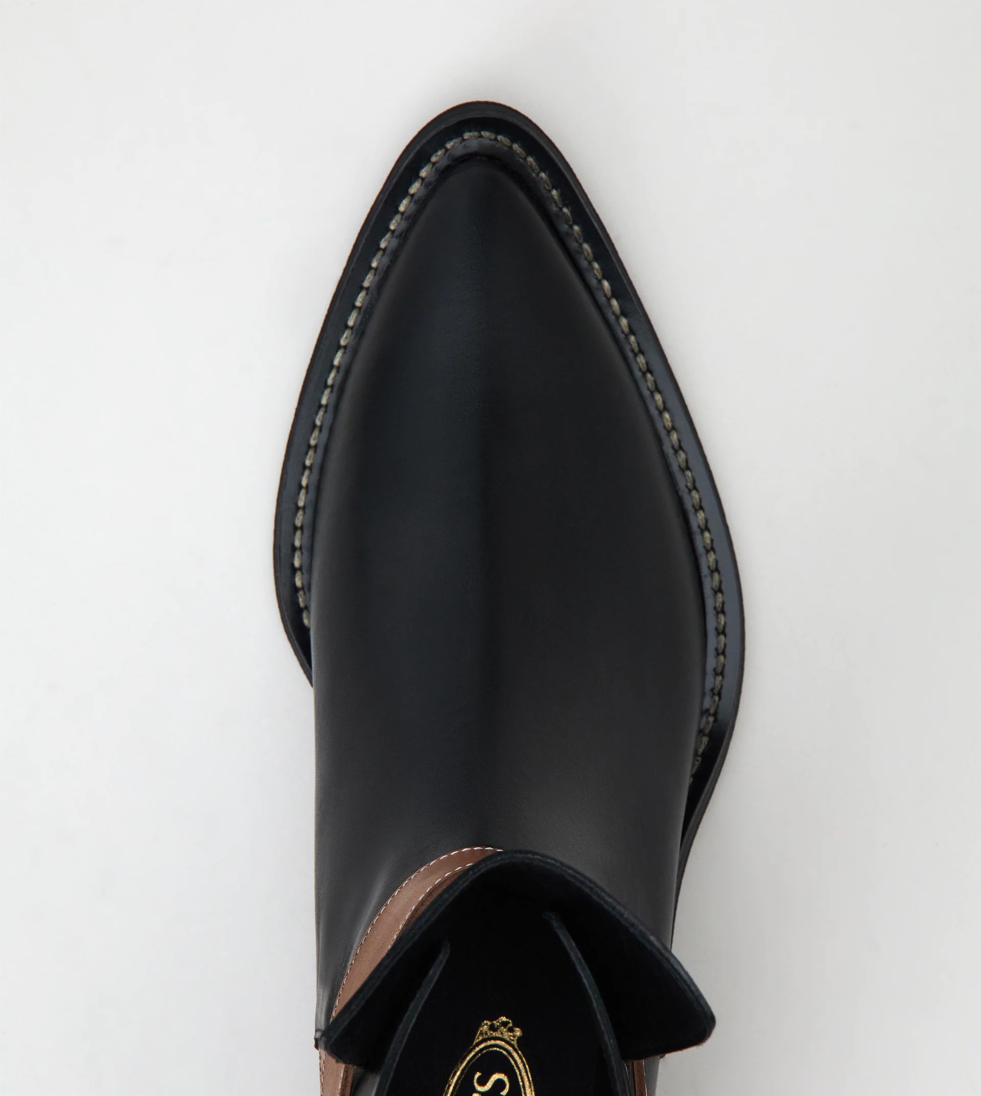 ANKLE BOOTS IN LEATHER - BLACK - 4