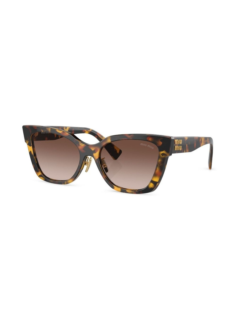 Miu Miu cat-eye frame sunglasses outlook