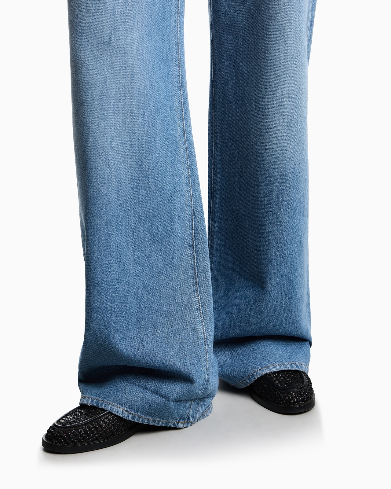 J8B WIDE-LEG, WORN-EFFECT DENIM JEANS - 5