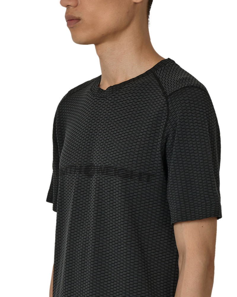 Hivee Dryarn Lightweight Seamless T-Shirt 5