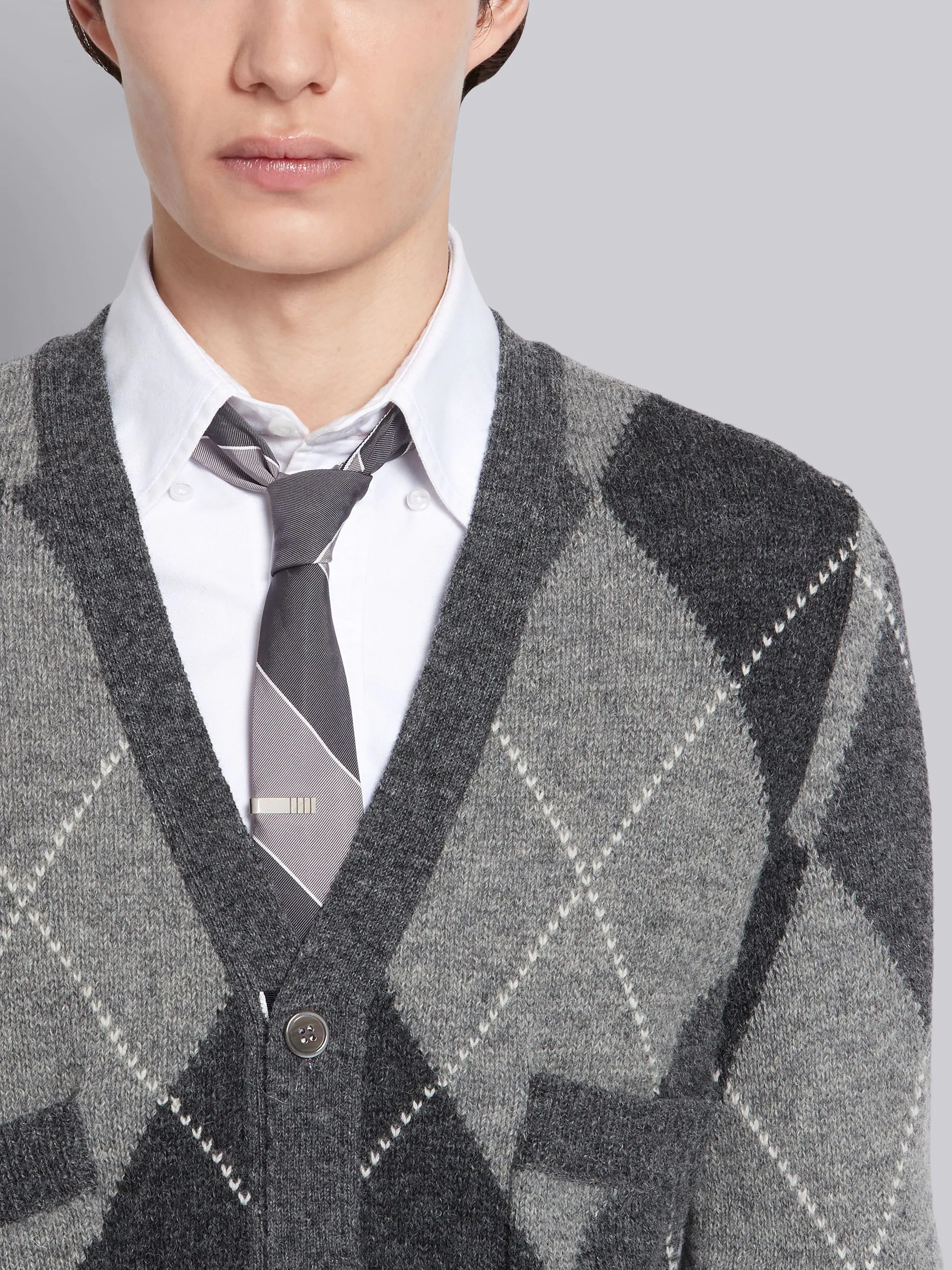 Tonal Grey Shetland Wool Argyle Print V-neck Cardigan - 5