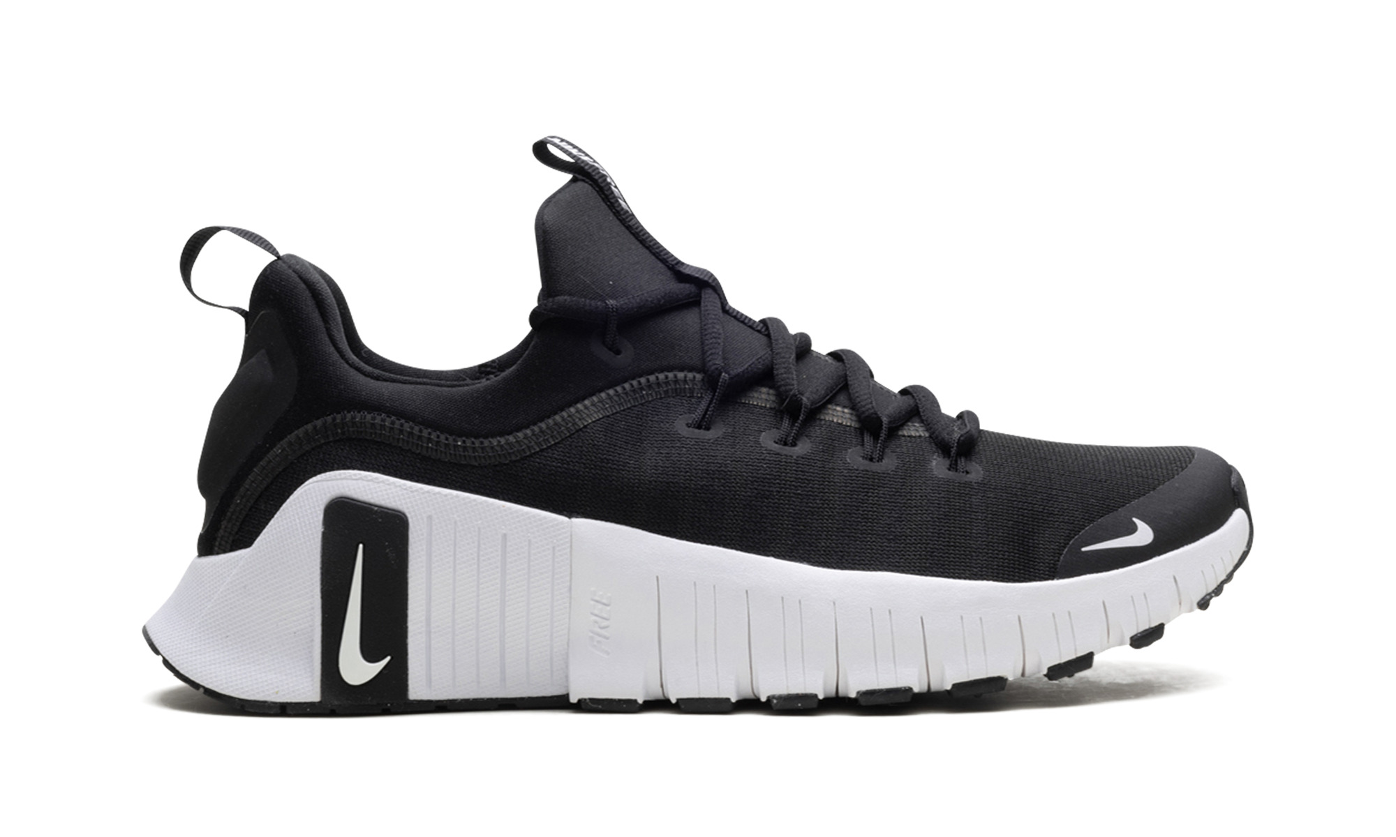 Free Metcon 6 WMNS "Black White" - 6
