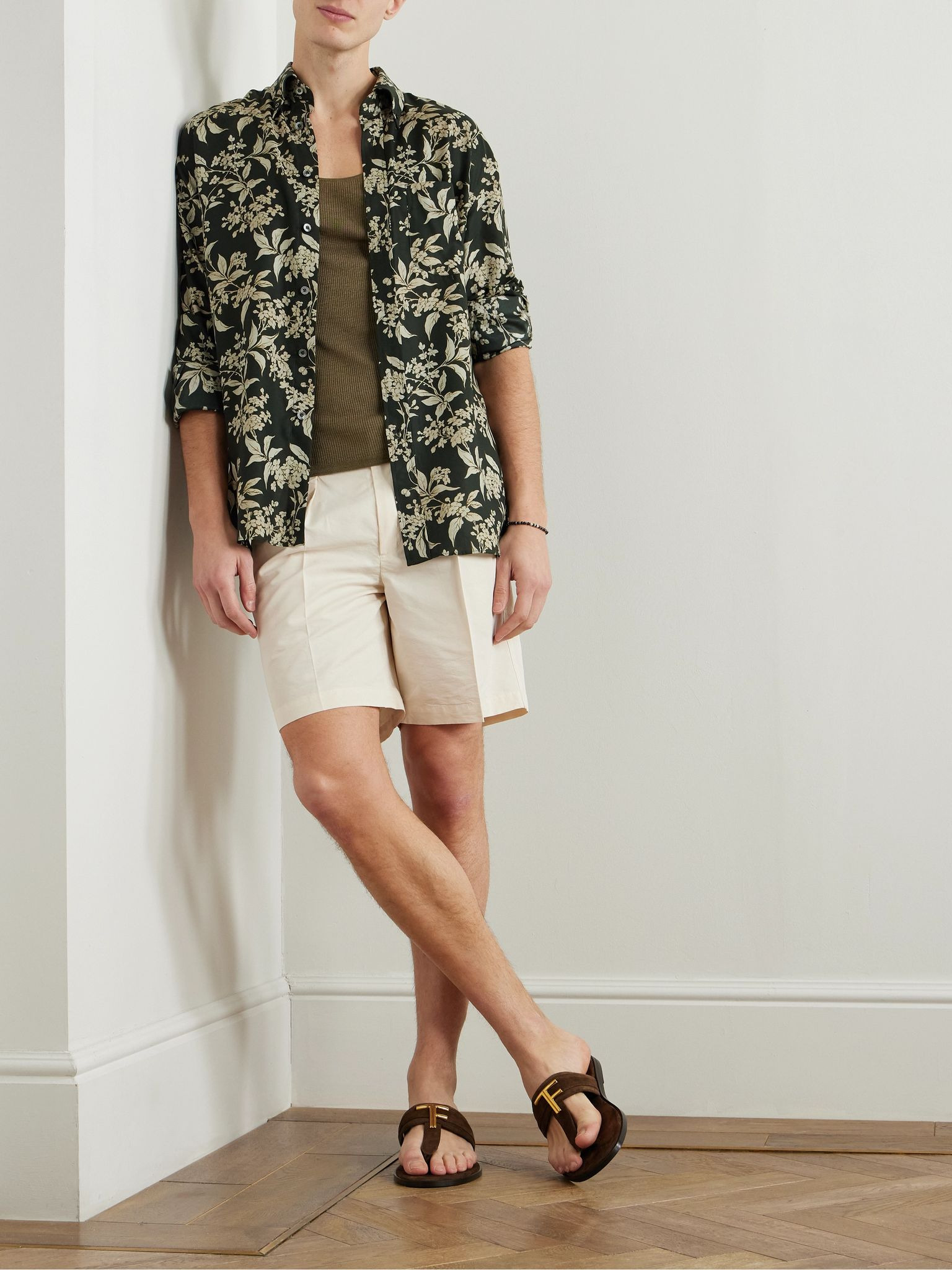 Straight-Leg Pleated Cotton and Silk-Blend Poplin Shorts Cream - 2