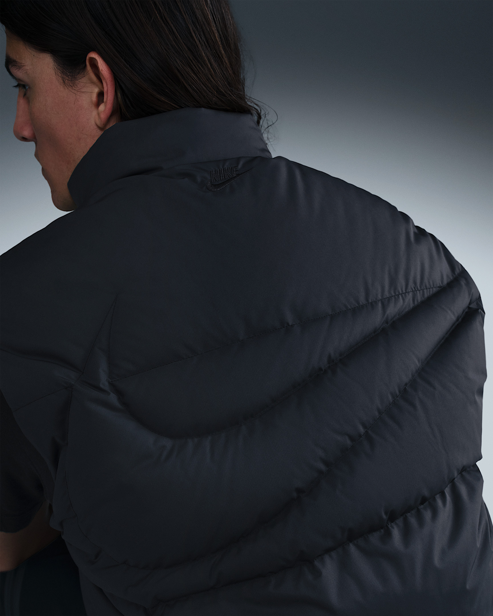 Nike Sportswear Club Men's Therma-FIT Loose Vest - 2