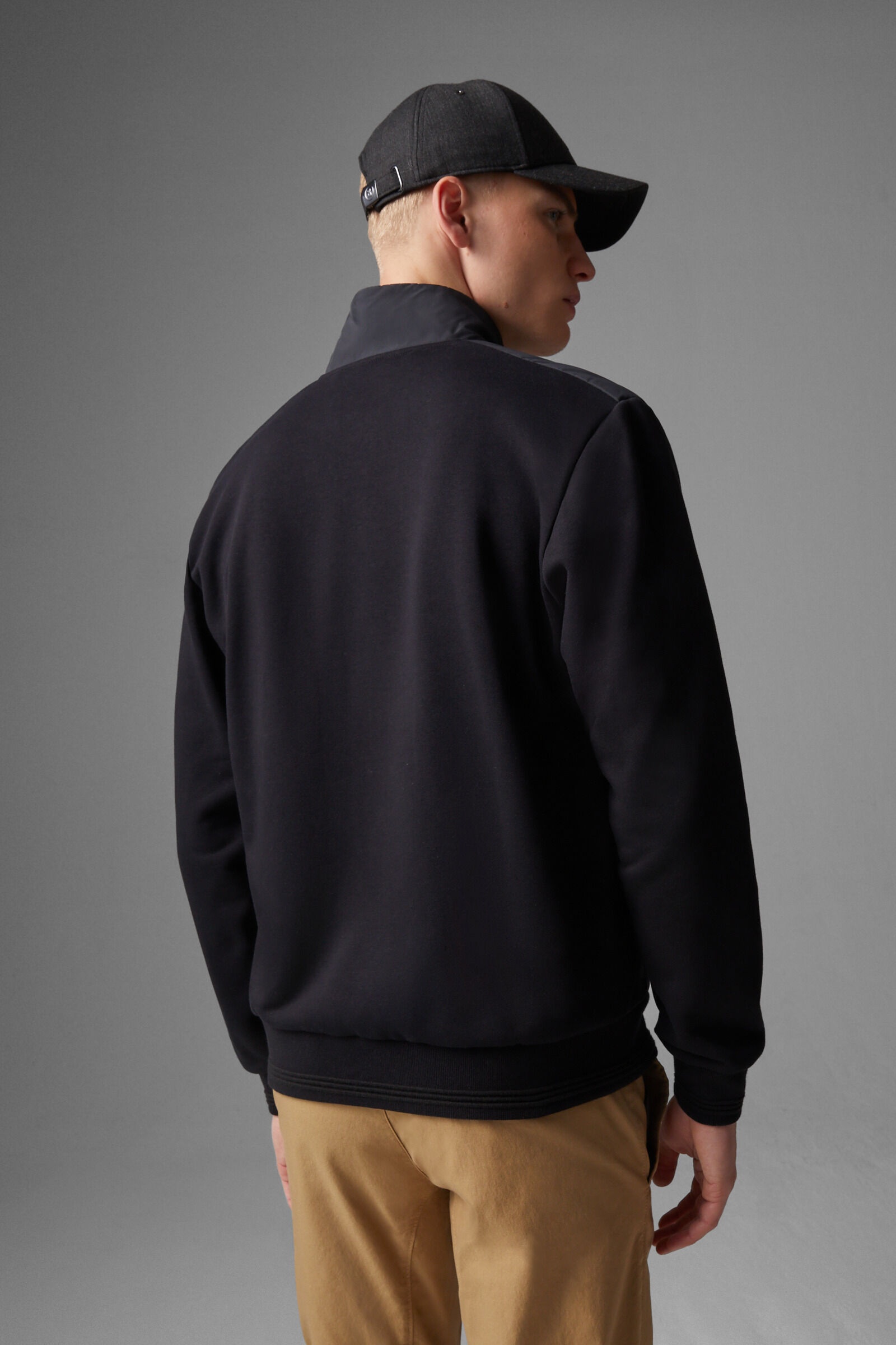 Chile jacket in Black - 3