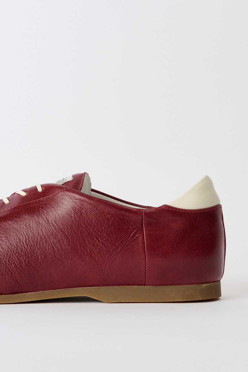 Sneak In Lovers Red Satin Bovine 3