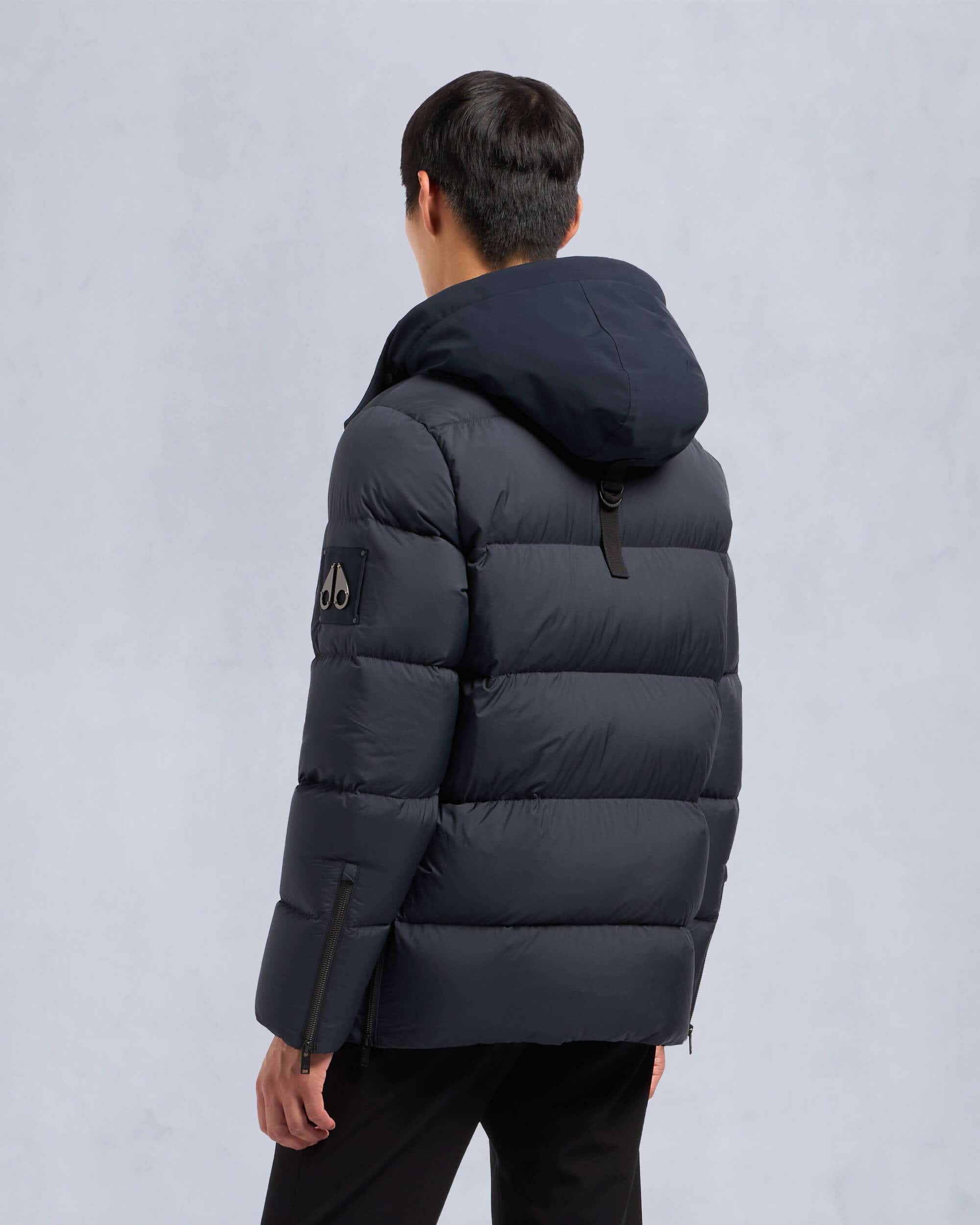 EVEREST 3Q PUFFER - 4