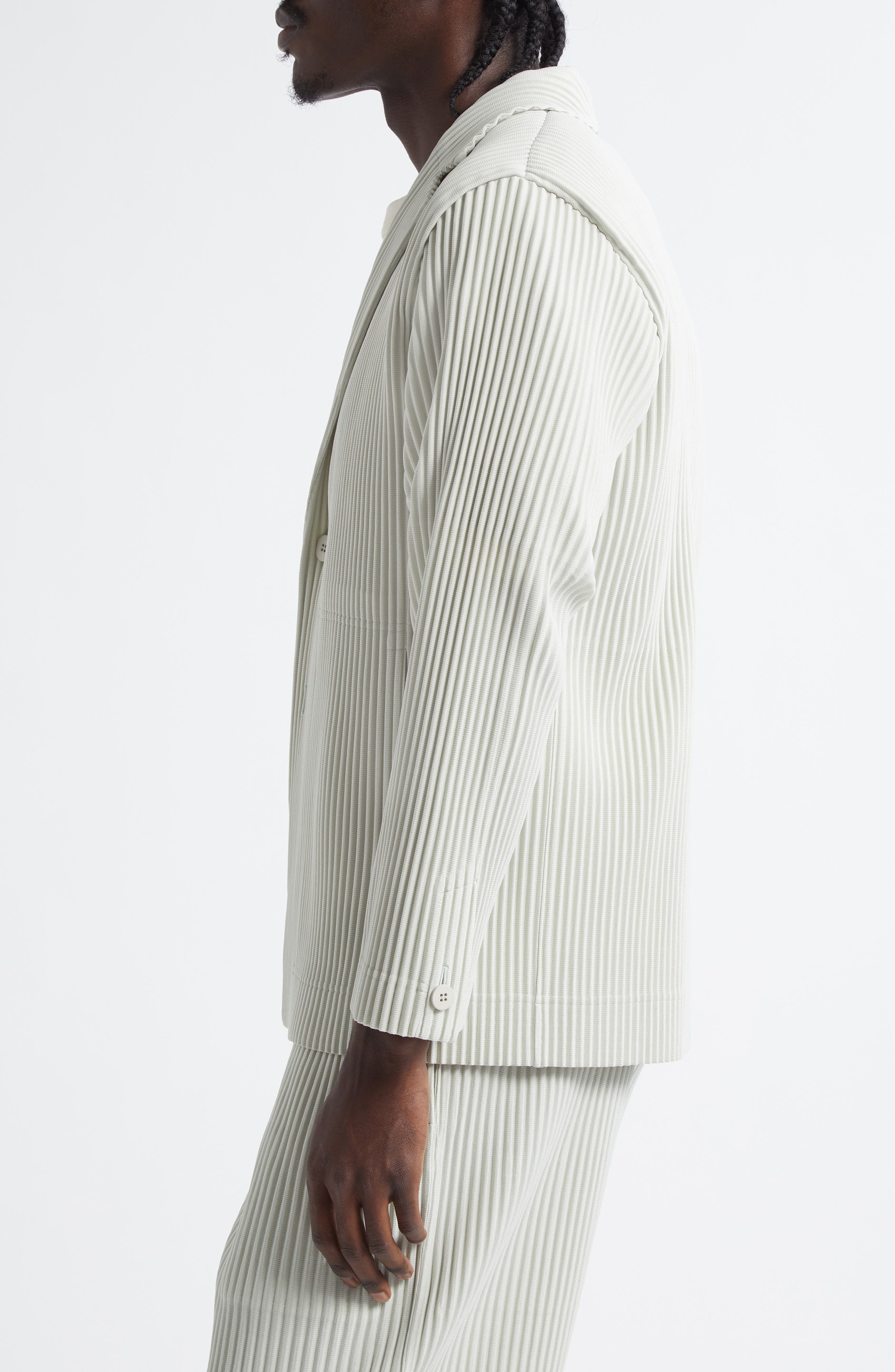 Homme Plissé Issey Miyake Tailored Pleats 1 Single Breasted Blazer in Frosty Gray at Nordstrom - 3