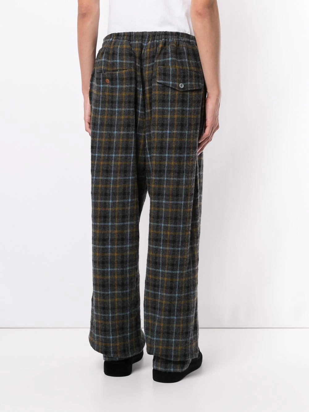 elasticated-waist plaid trousers - 4