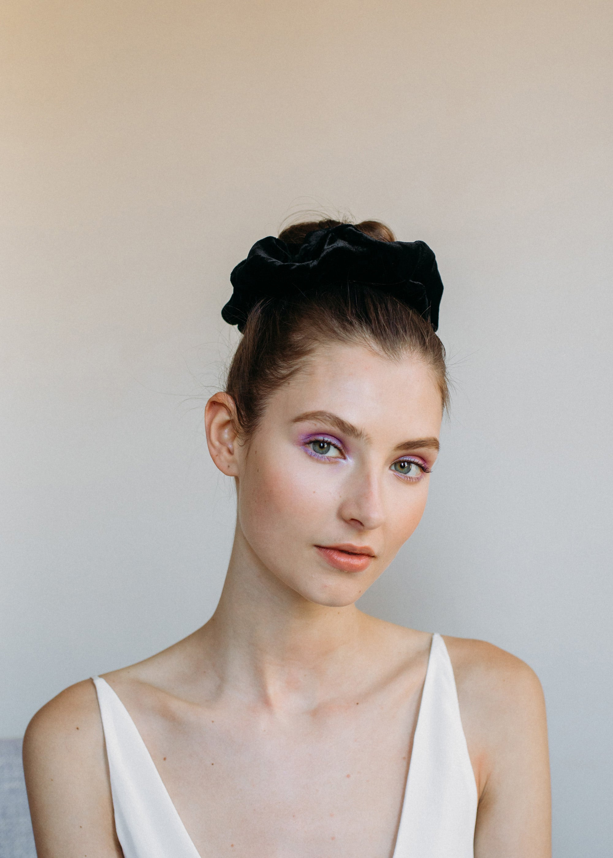 Velvet Scrunchie - 2