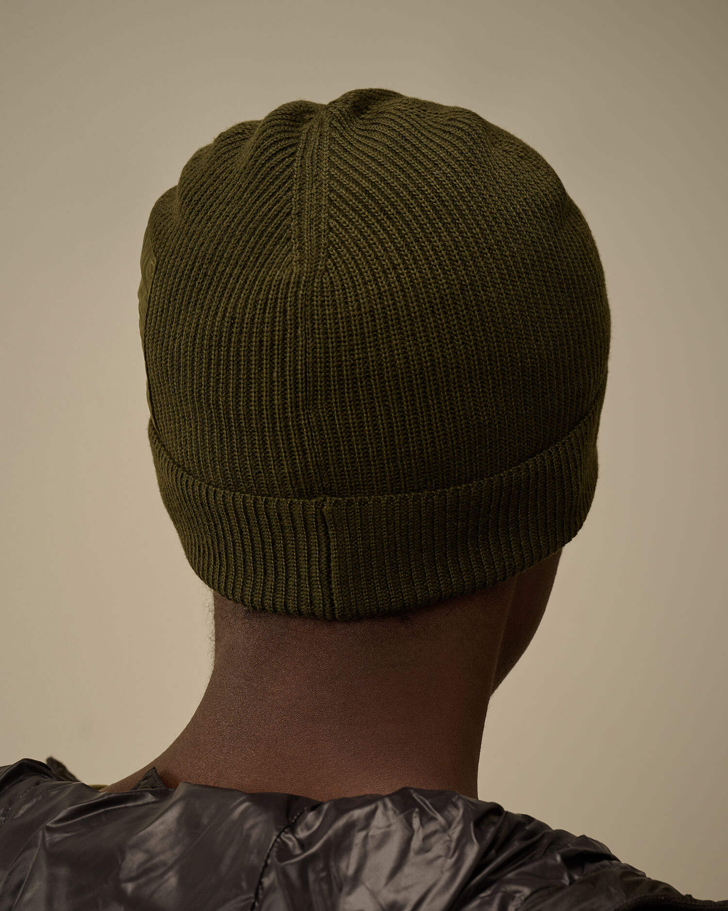 Extrafine Merino Wool Zip Pocket Beanie - 3