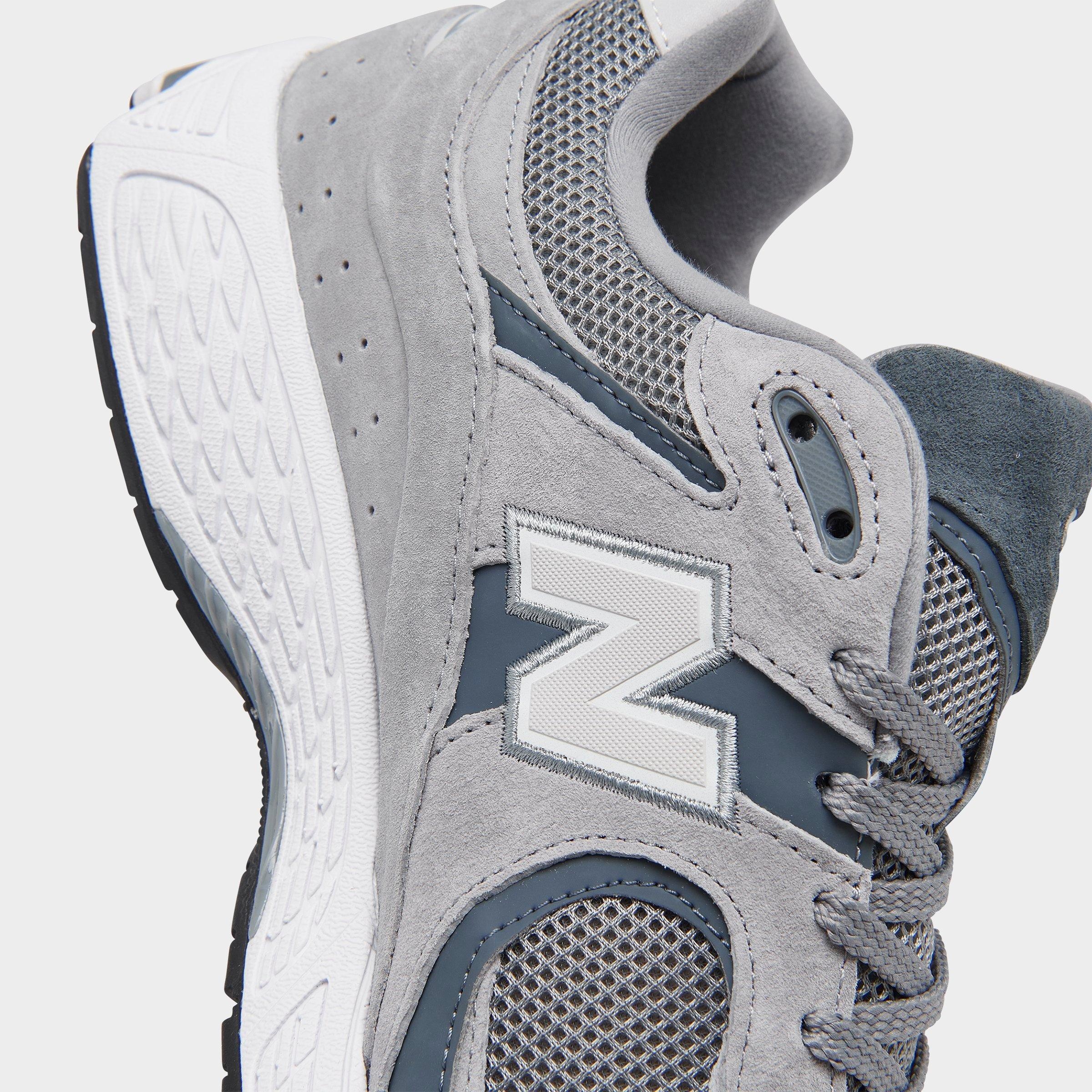 MEN'S NEW BALANCE 2002R CASUAL SHOES - 3