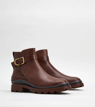 Tod's ANKLE BOOTS IN LEATHER - BROWN outlook