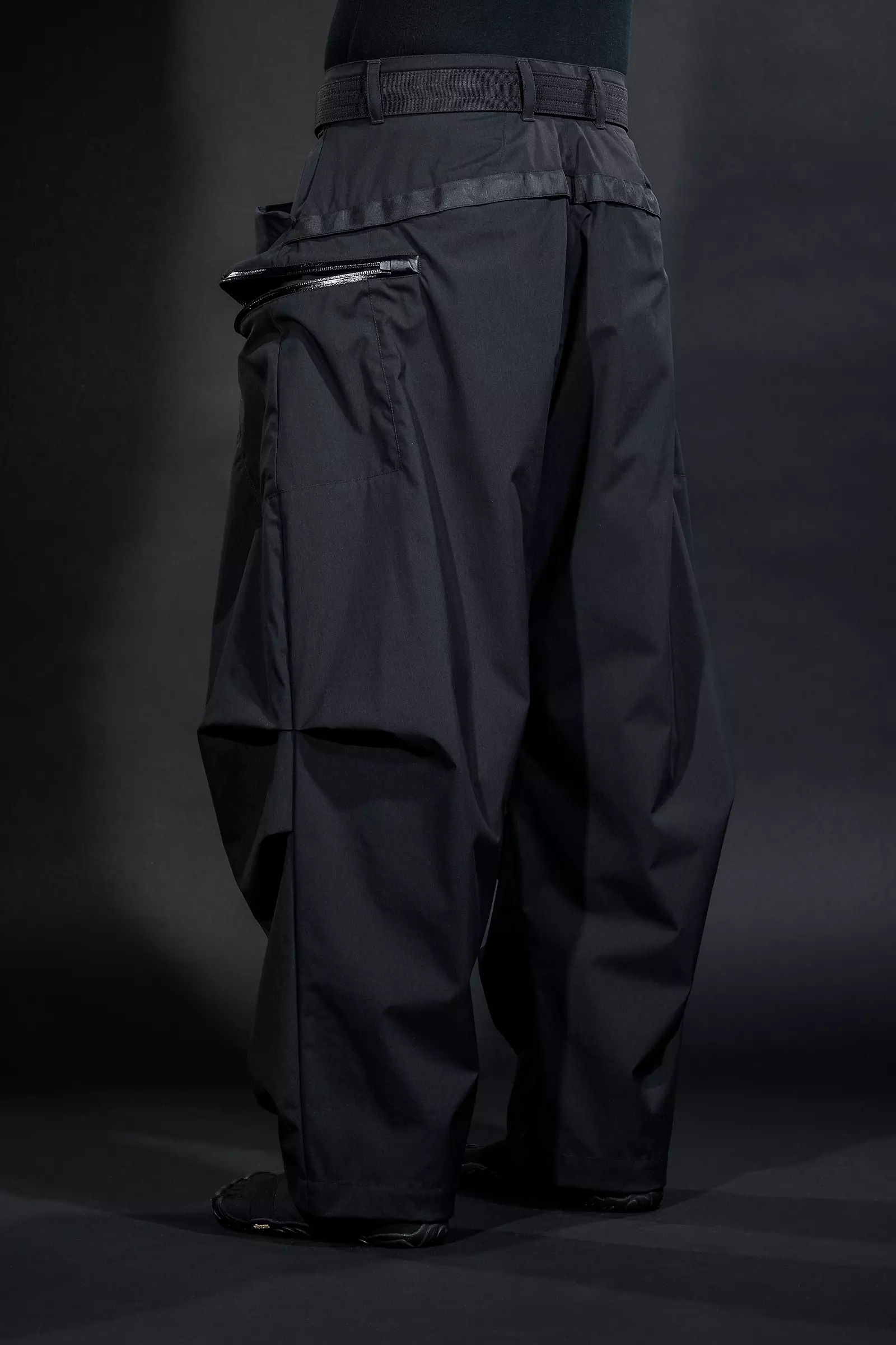ACRONYM P59-E Encapsulated Nylon Cargo Pant Black | REVERSIBLE