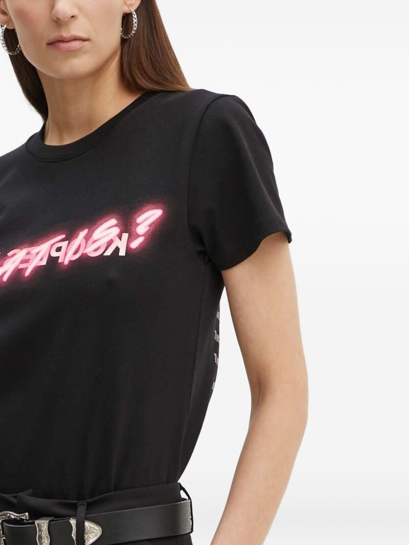 neon-graphic slogan T-shirt 4