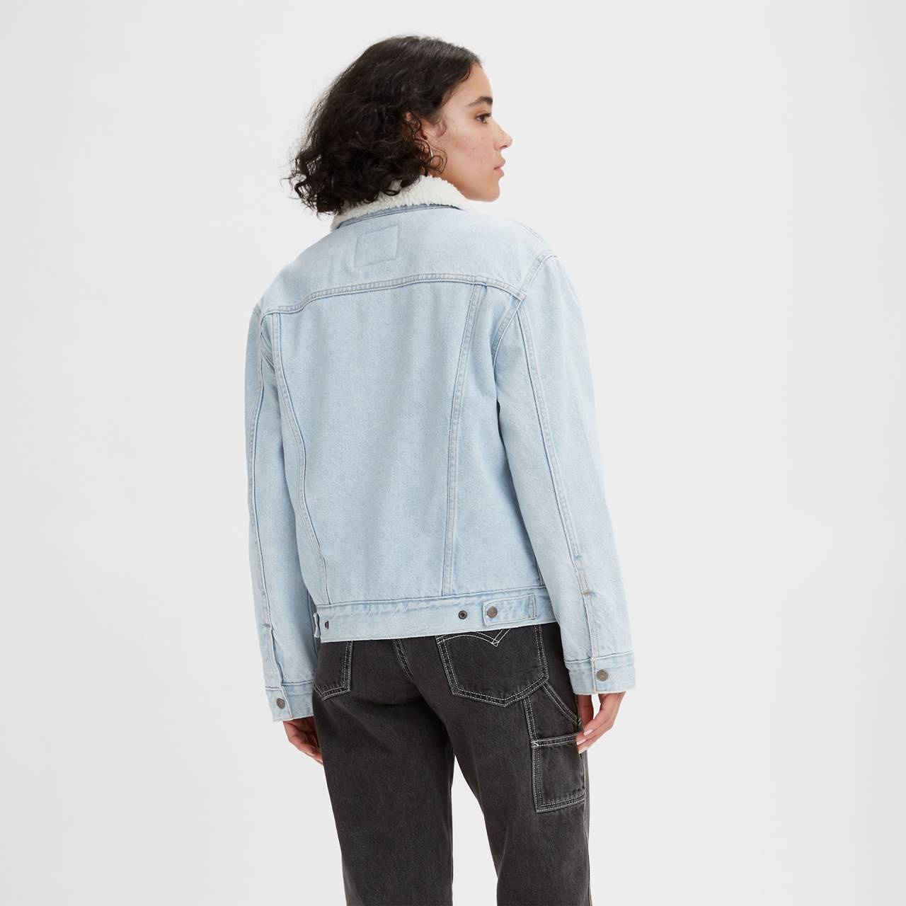 LEVI’S® SHERPA EX-BOYFRIEND TRUCKER JACKET - 2