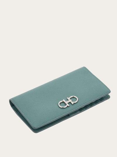 FERRAGAMO Gancini continental wallet outlook