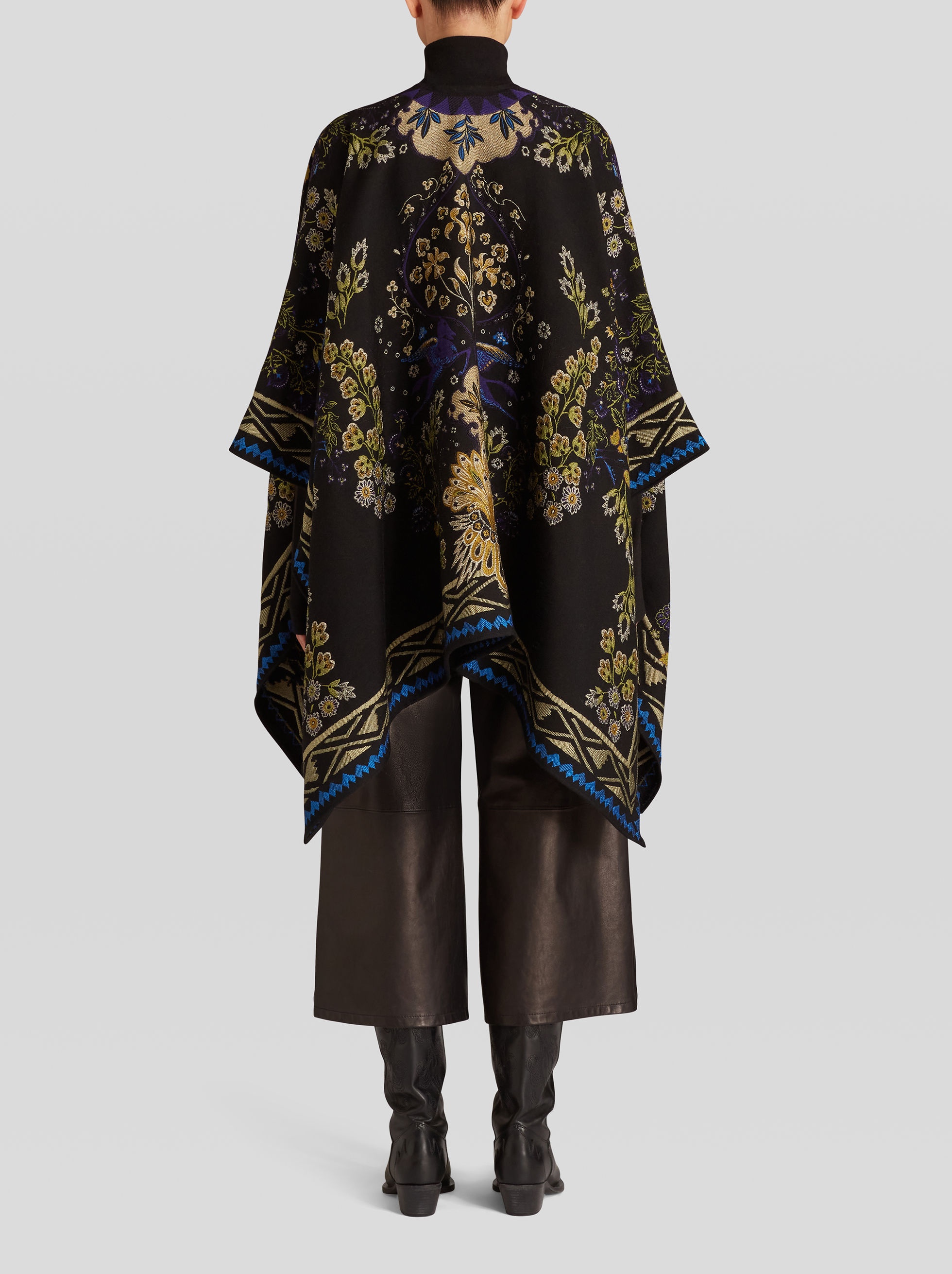 JACQUARD CAPE - 4