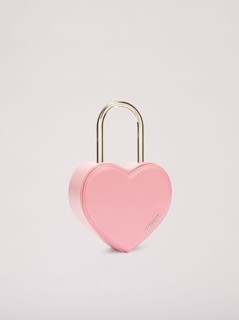 【すぐにお届け！】AMBUSH HEART PADLOCK BAG Ambush Heart Padlock Bag | REVERSIBLE
