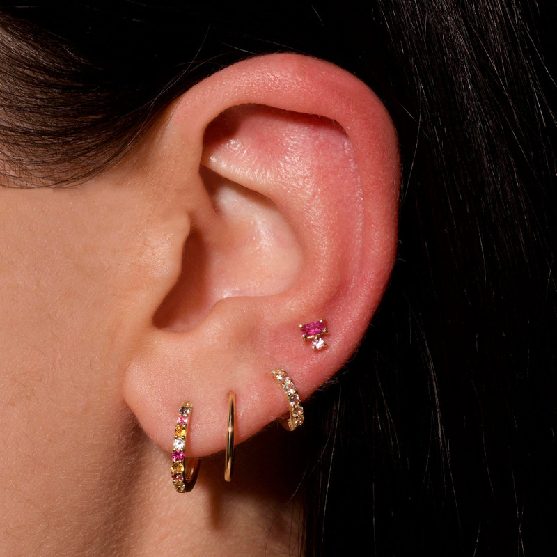 STONE AND STRAND Somewhere Over The Rainbow Huggie outlook