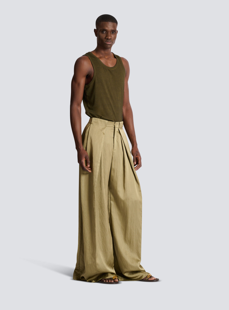 Satin-finish trousers with wide knife pleats 3