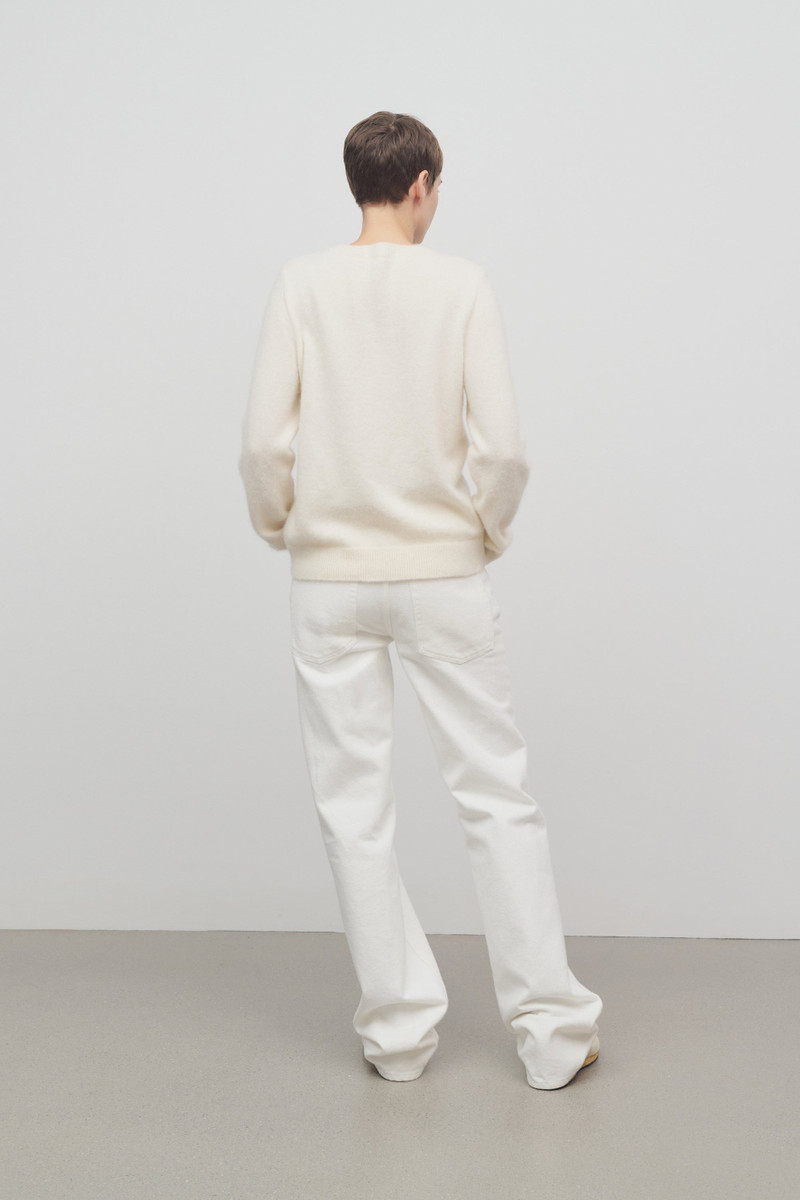 Carlyl Jean in Cotton 5