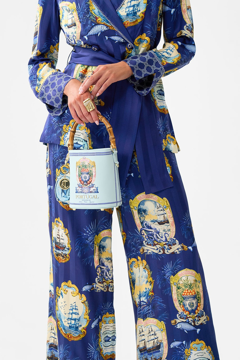 DRAWSTRING BUCKET BAG 5