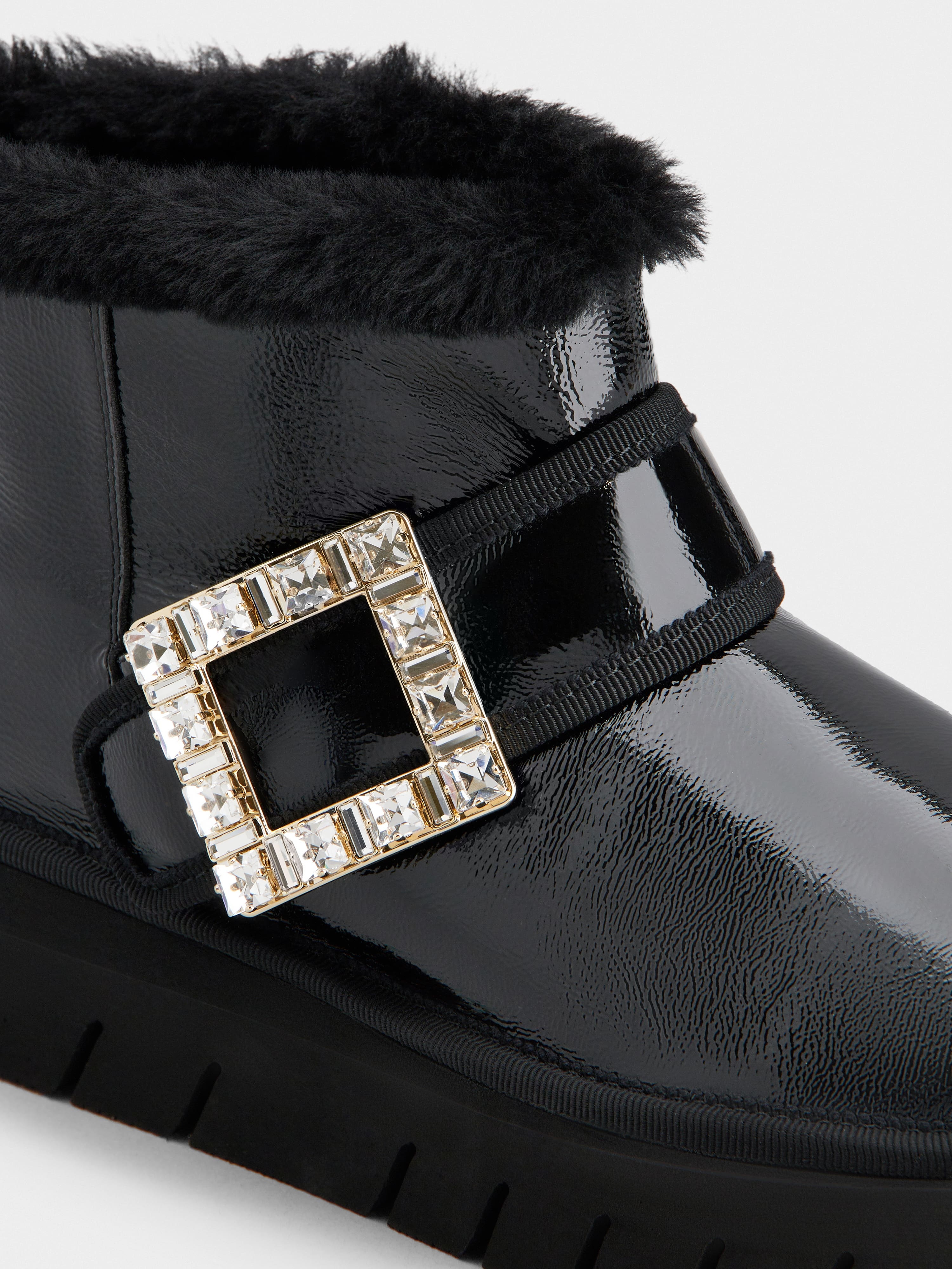 Viv' Winter Fur Strass Buckle Ankle Boots in Patent Leather - 3
