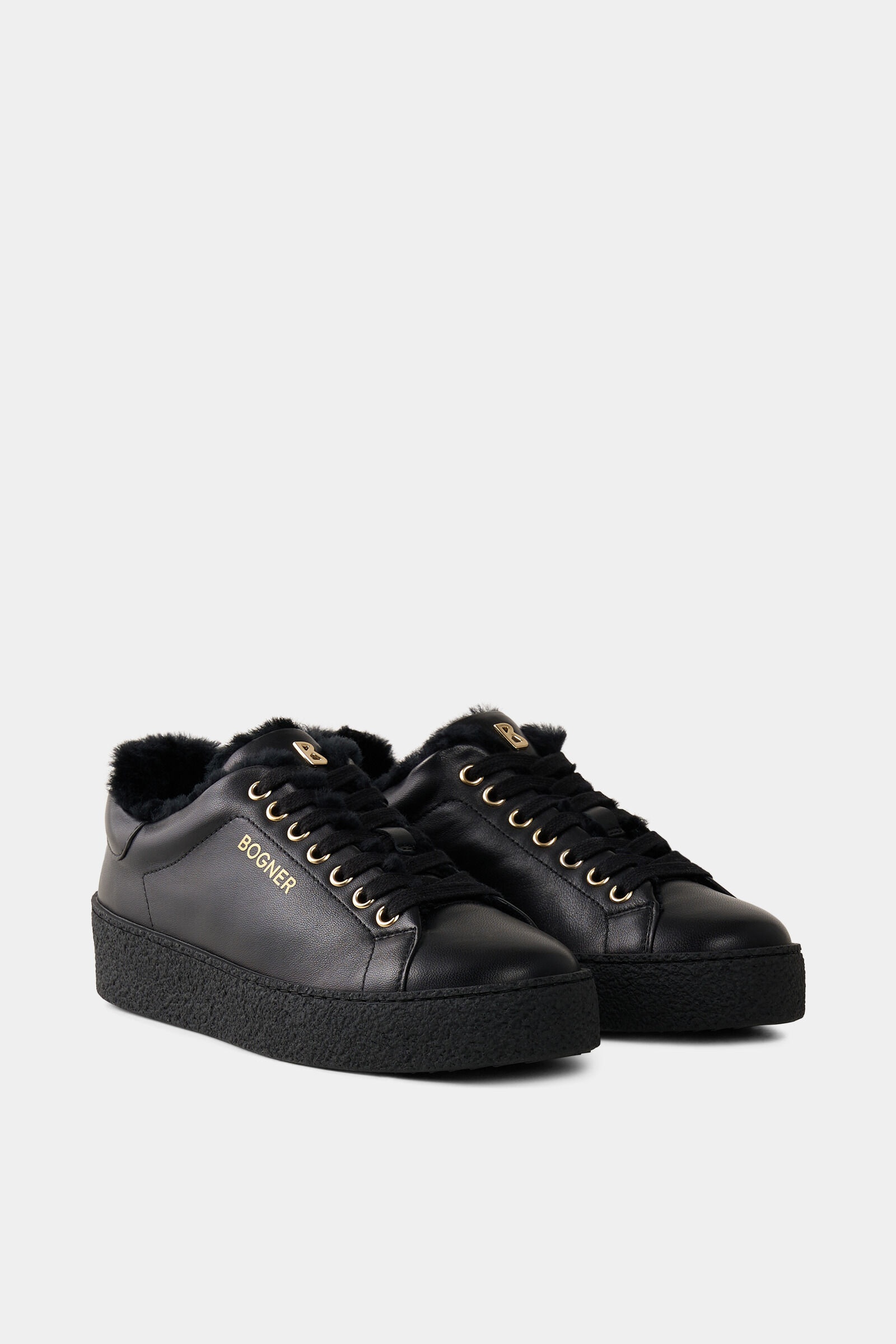 Lucerne Sneakers in Black - 3