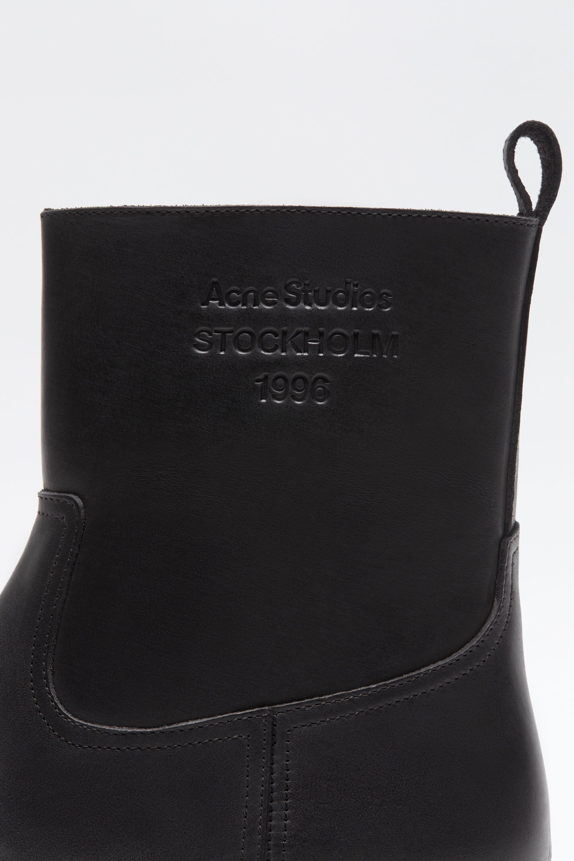 Leather waxed boots - Black - 6