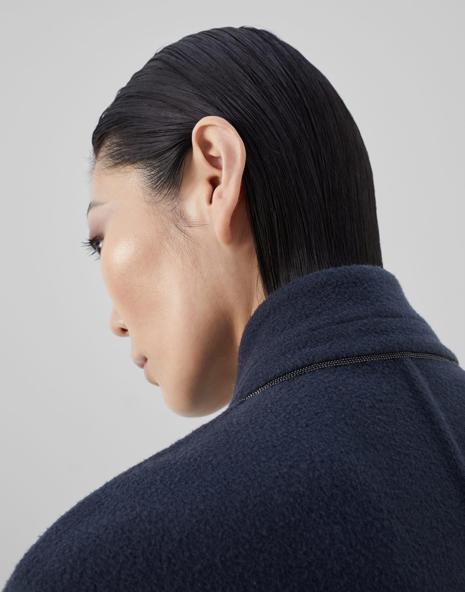 Hand-crafted coat in virgin wool and cashmere double cloth with monili - 3