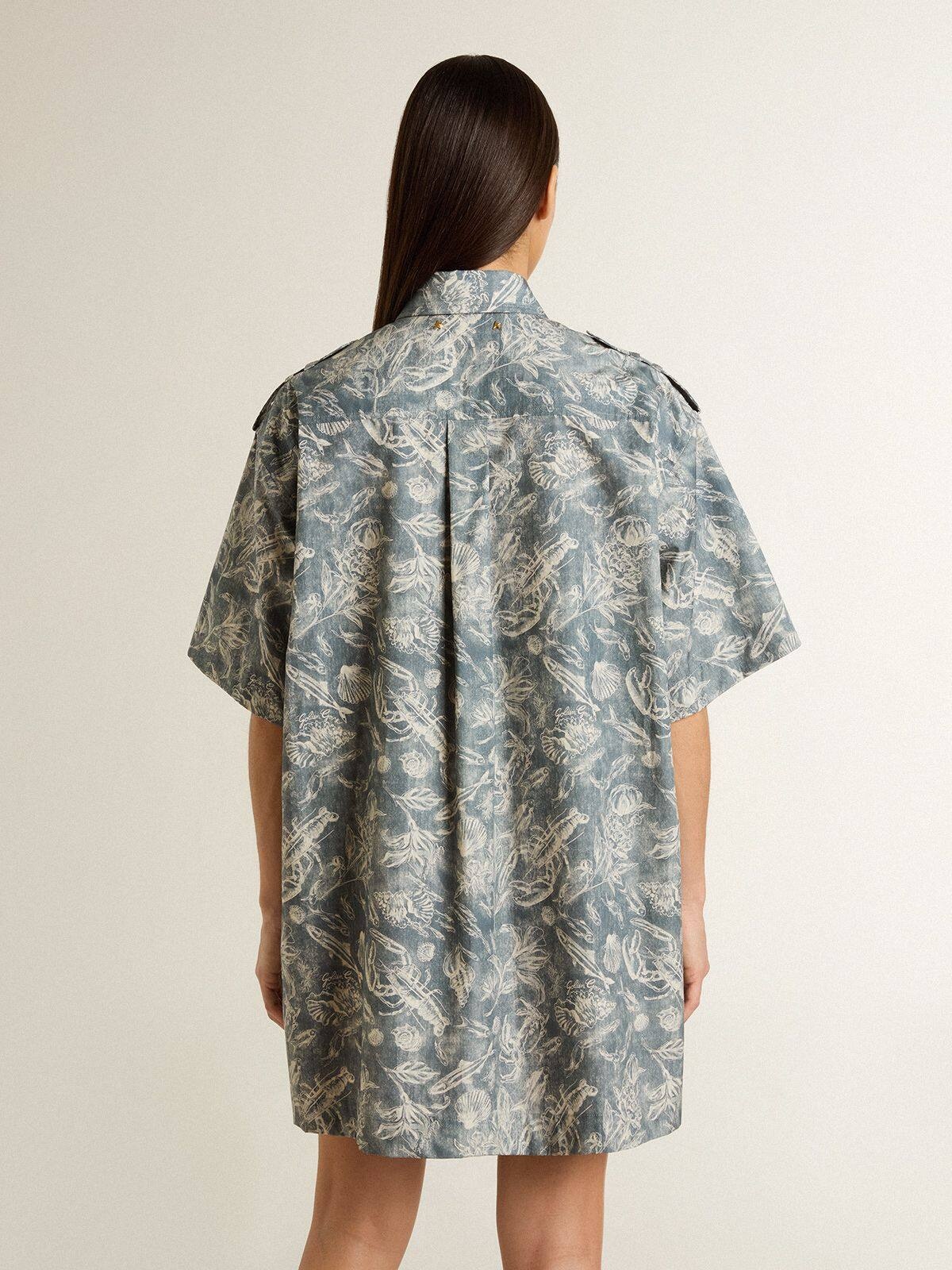 Women's short shirt dress in light blue cotton poplin with all-over marine print - 4