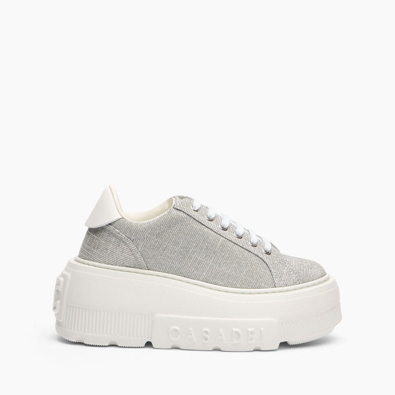 Nexus Sneaker 1