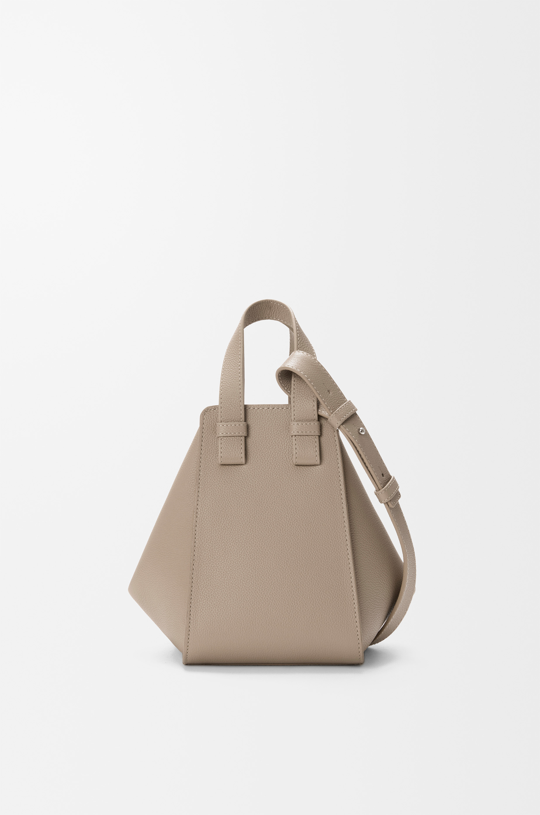 Compact Hammock bag in soft grained calfskin - 4