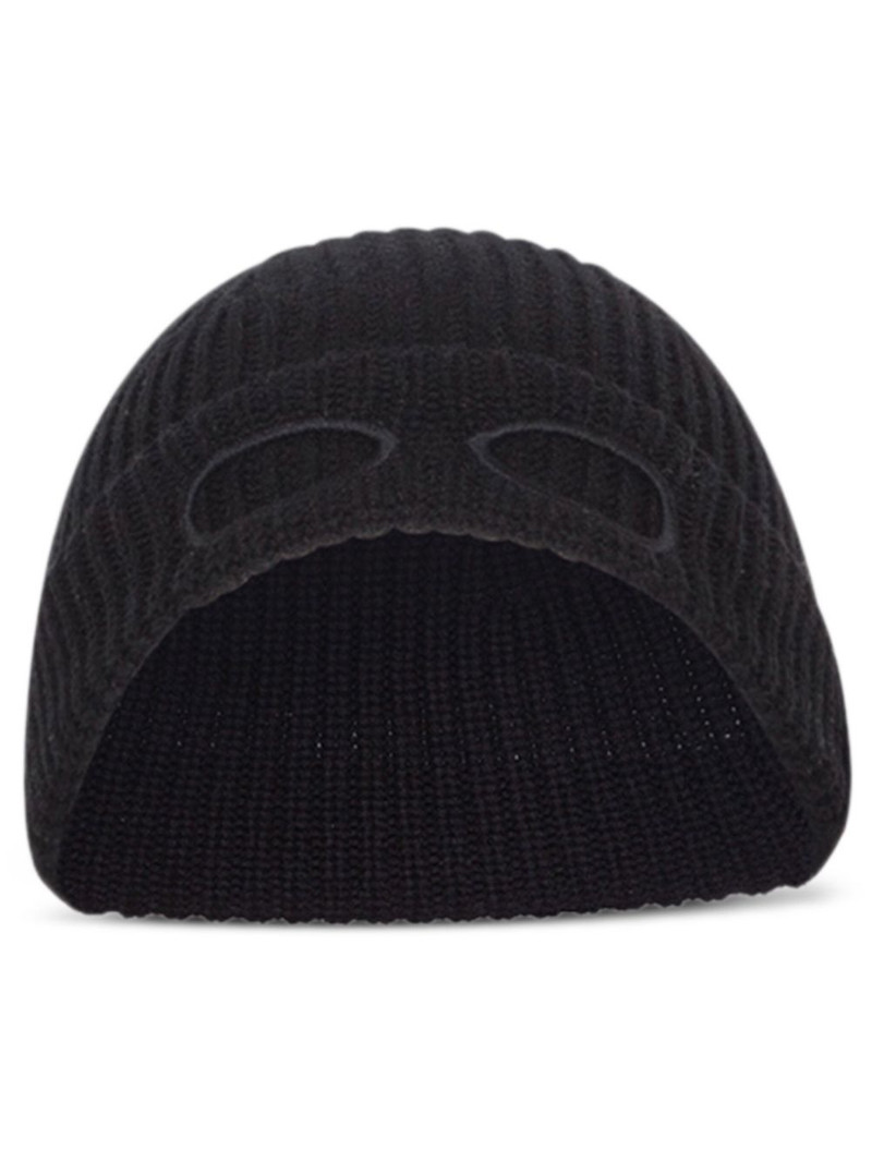 Relief beanie 1