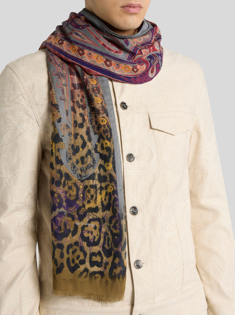 Etro WOOL-BLEND SCARF WITH DEGRADÉ ANIMAL MOTIF outlook